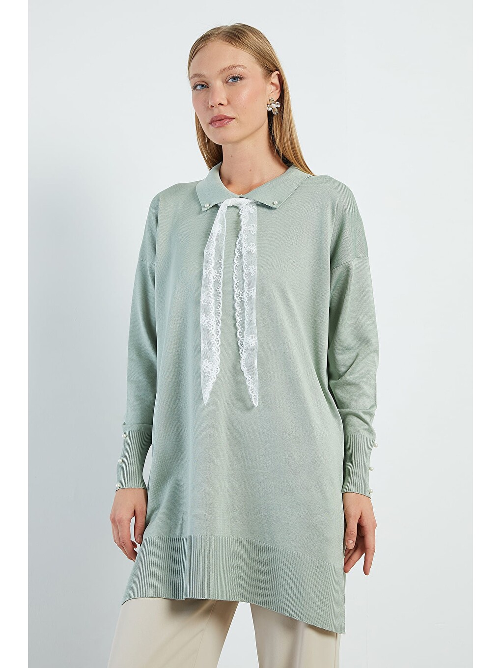 Yeşil Fullamodest Dantel Fularlı Triko Tunik-1