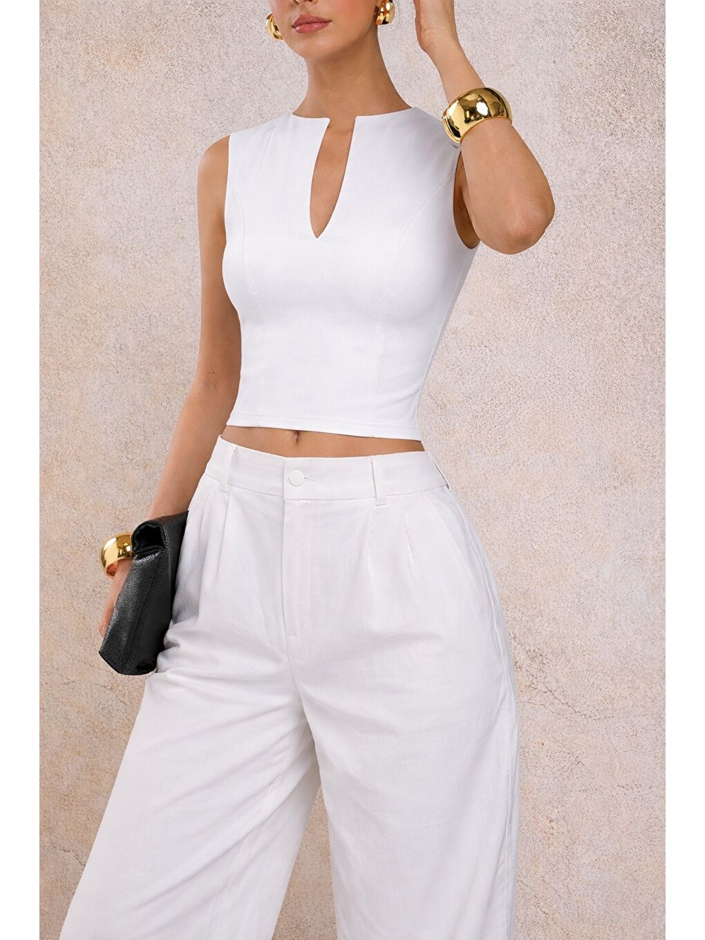 Beyaz Kadın Derin V Yaka Atlet Esnek Kumaş Crop Üst-2
