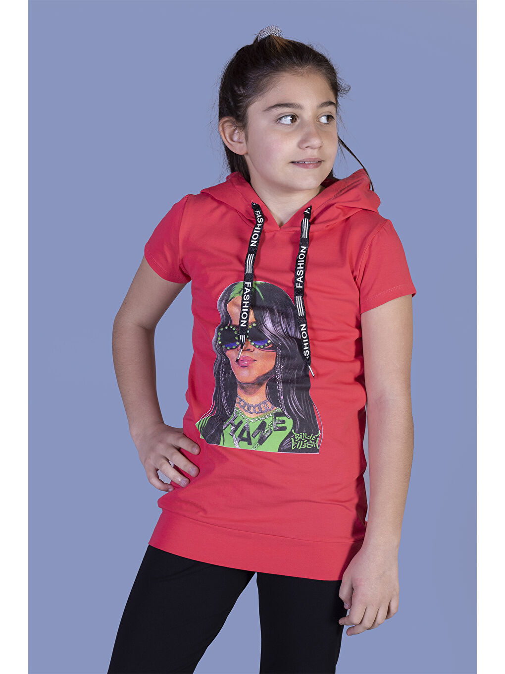 Kırmızı Kız Çocuk Billie Eilish Baskılı Kapüşonlu Tişört