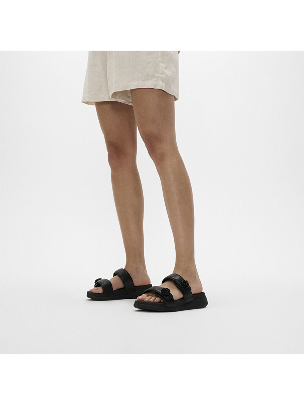 Siyah Kadın Terlik IW5-090 / 675 F-MODE GO Beadie-Button Adjustable Two-Bar Slides-1
