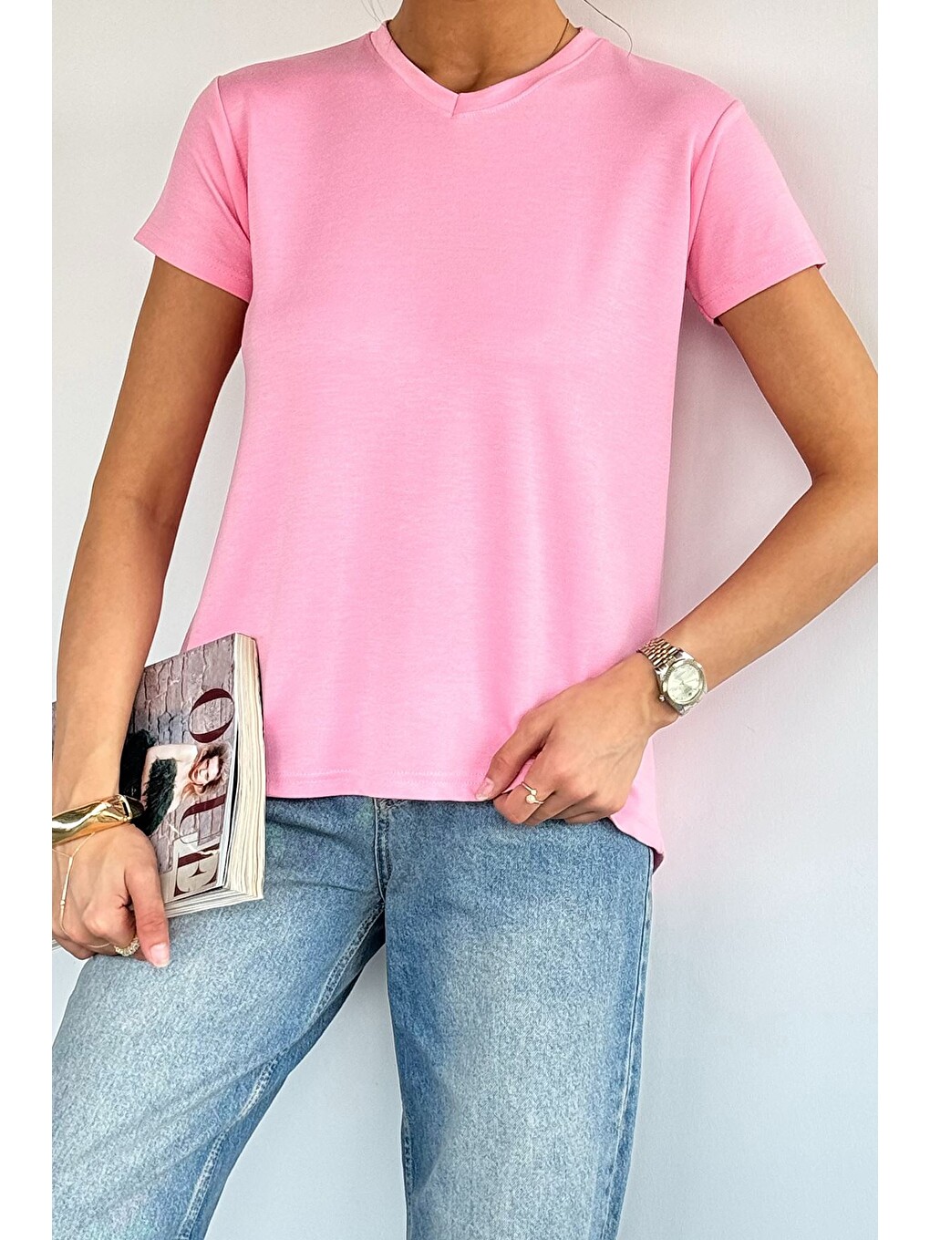 Pembe Kadın V Yaka Basic Tişört-1