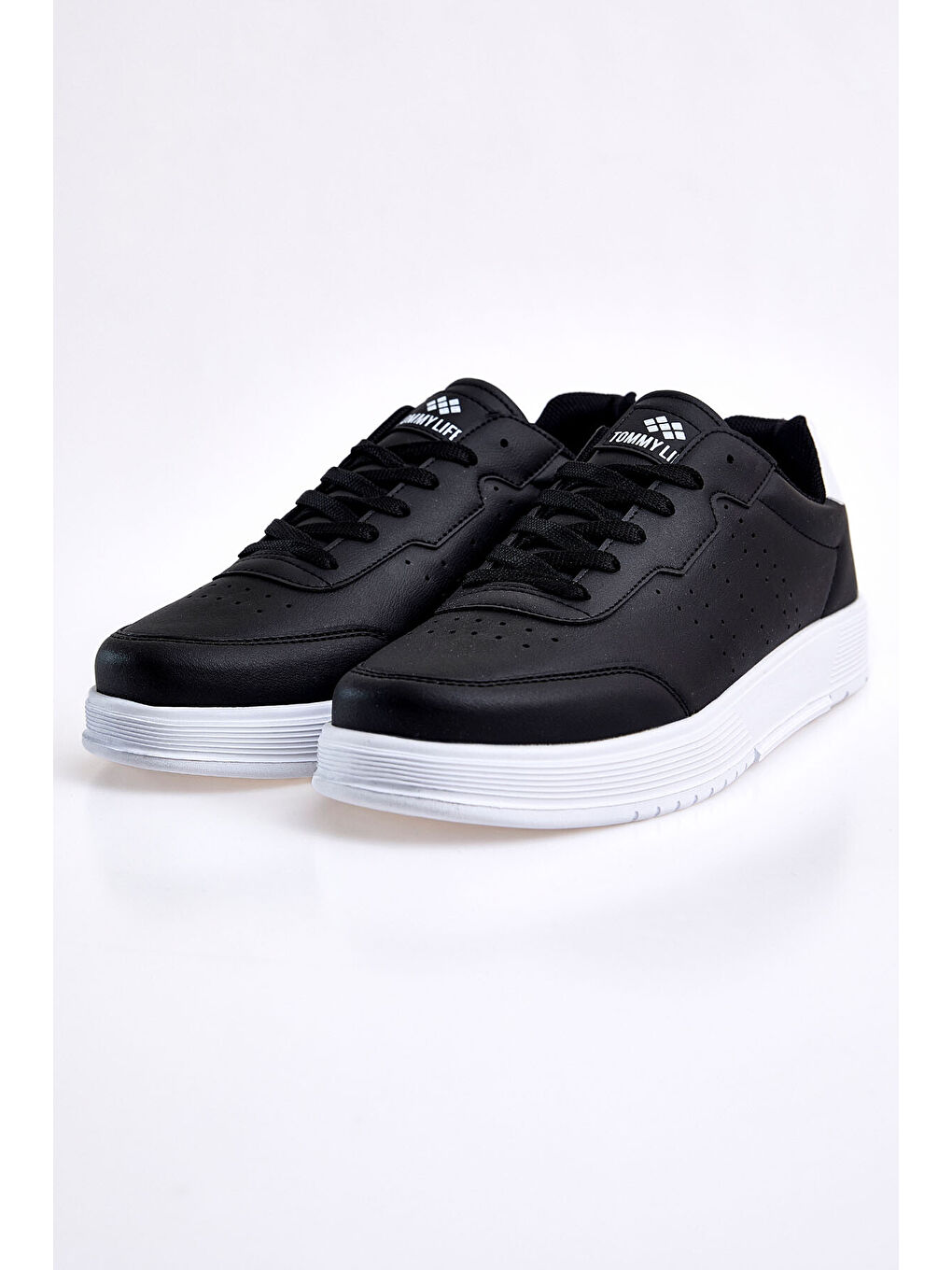 Siyah-Beyaz Bağcıklı Yüksek Taban Suni Deri Erkek Spor Ayakkabı - 89132-1