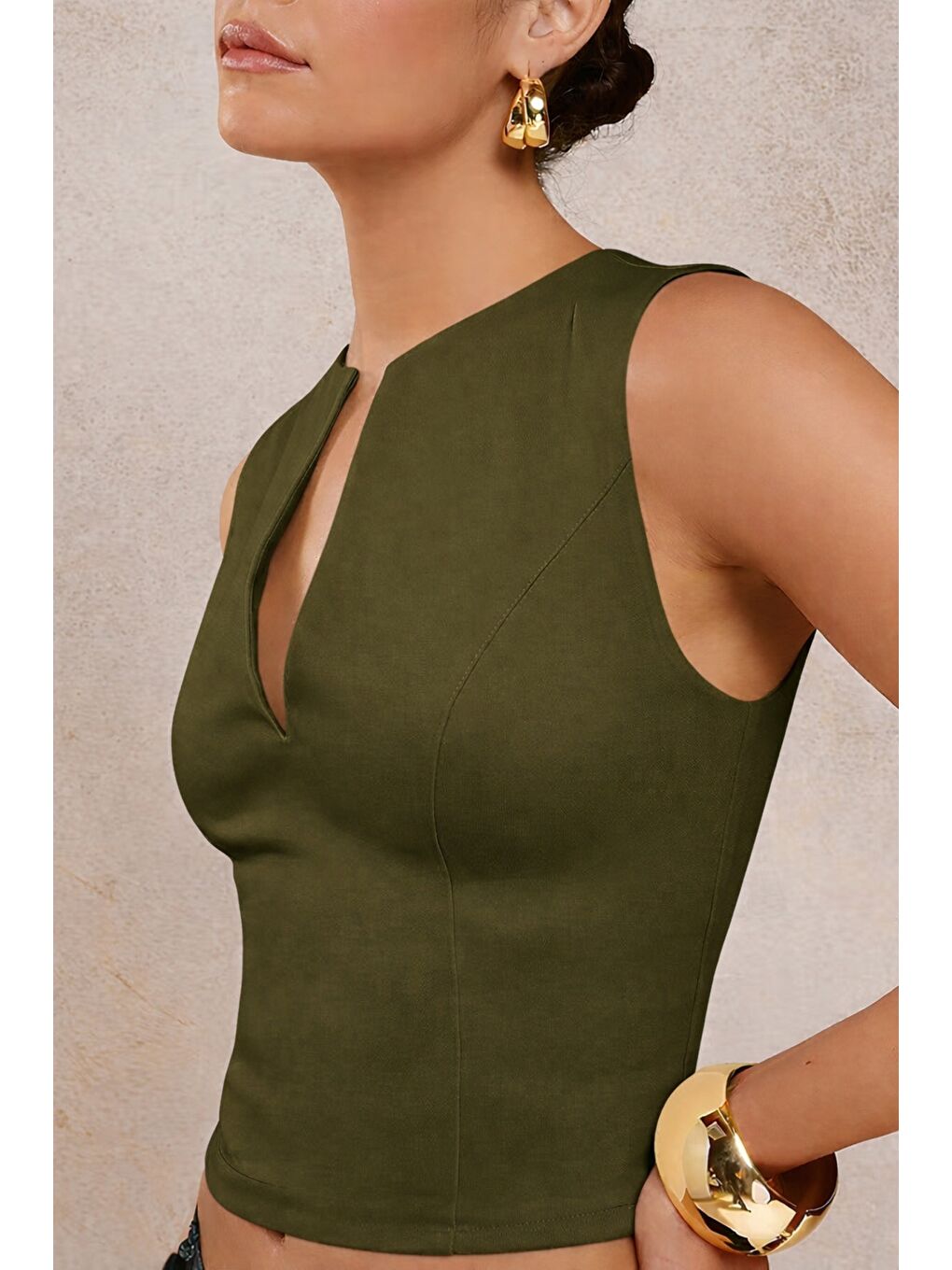 Haki Kadın Derin V Yaka Atlet Esnek Kumaş Crop Üst-2