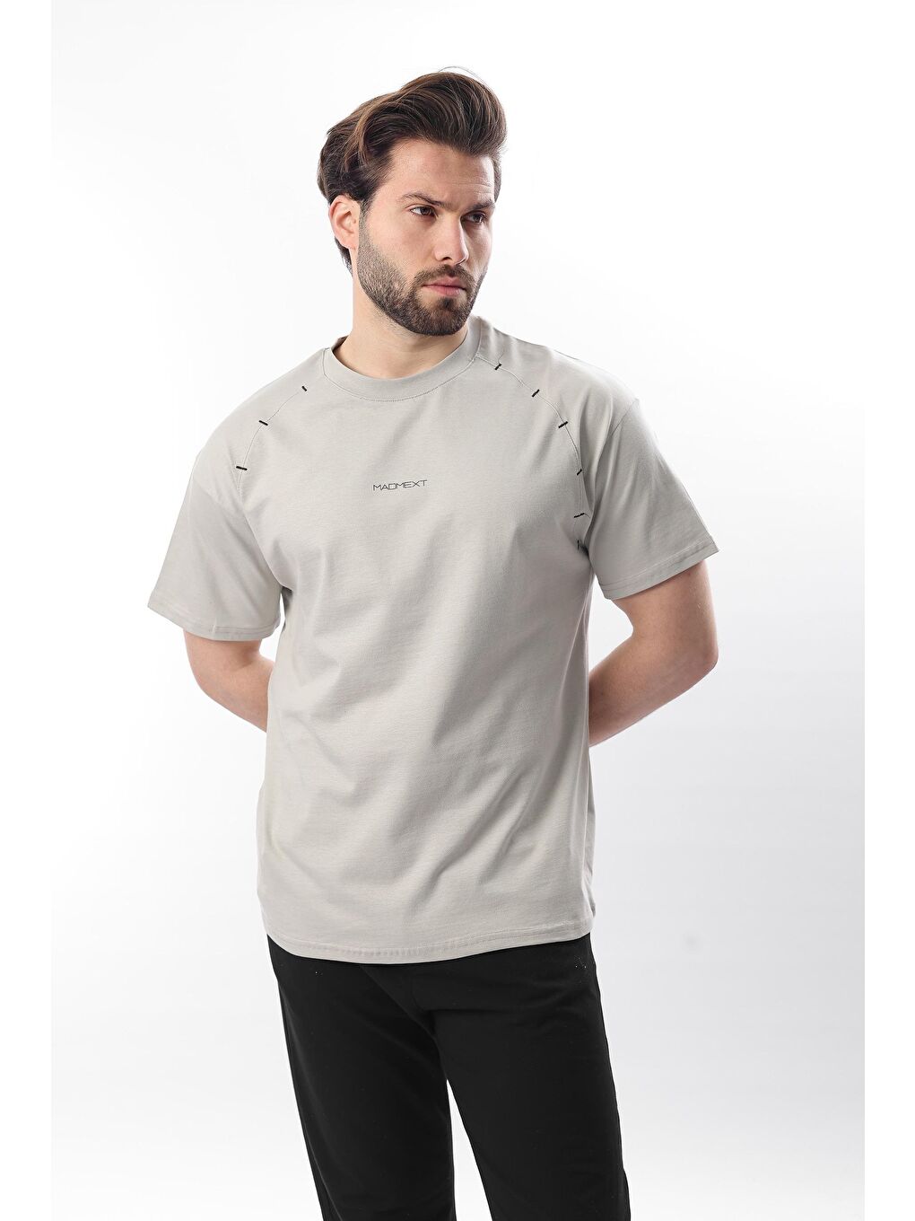 Boyalı Gri Baskılı Nakış Detaylı Erkek Tişört E7108-1