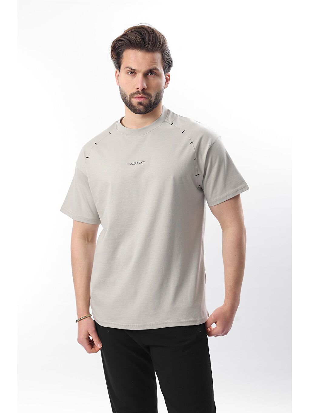 Boyalı Gri Baskılı Nakış Detaylı Erkek Tişört E7108-2