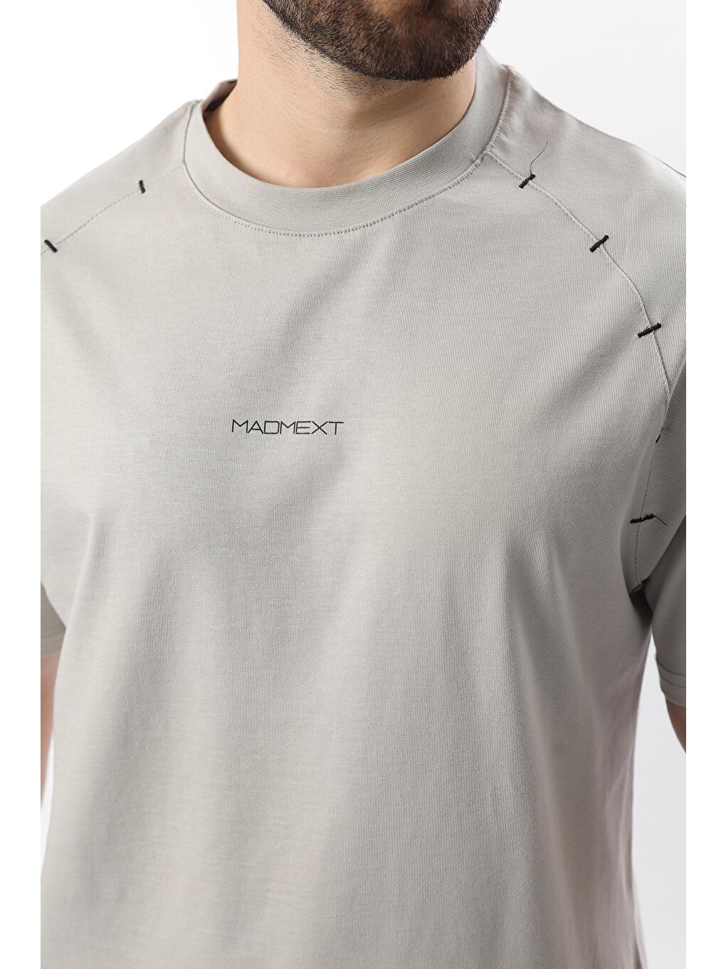 Boyalı Gri Baskılı Nakış Detaylı Erkek Tişört E7108-4