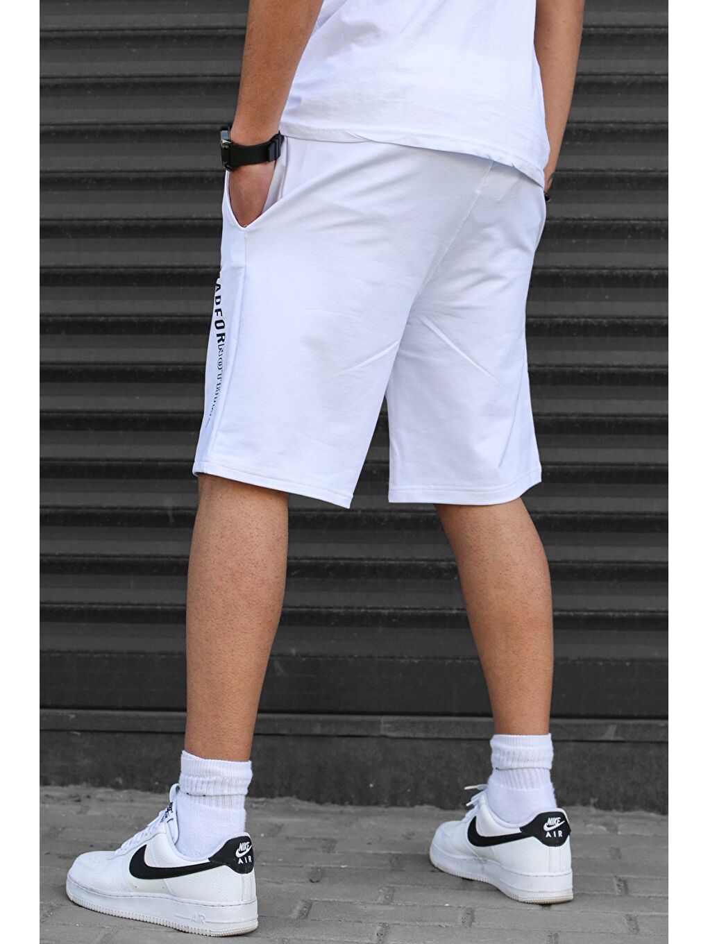 Beyaz Kapri Şort 5403-8