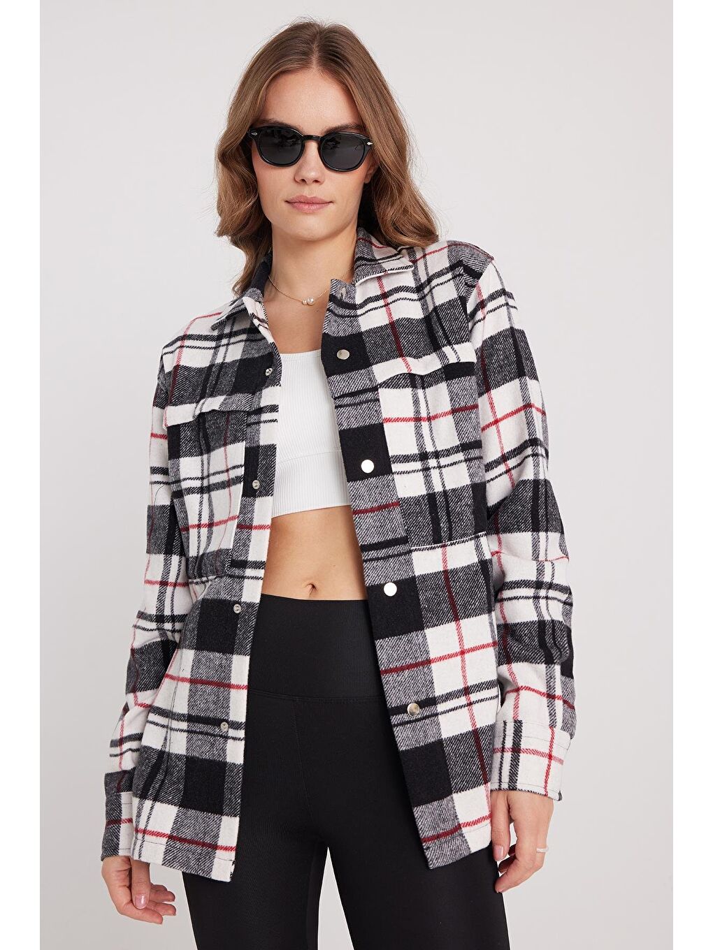 Karışık Kadın Relax Fit Rahat Kesim Uzun Kollu Çift Cepli Kareli Kışlık Oduncu Apaş Yaka Gömlek-3