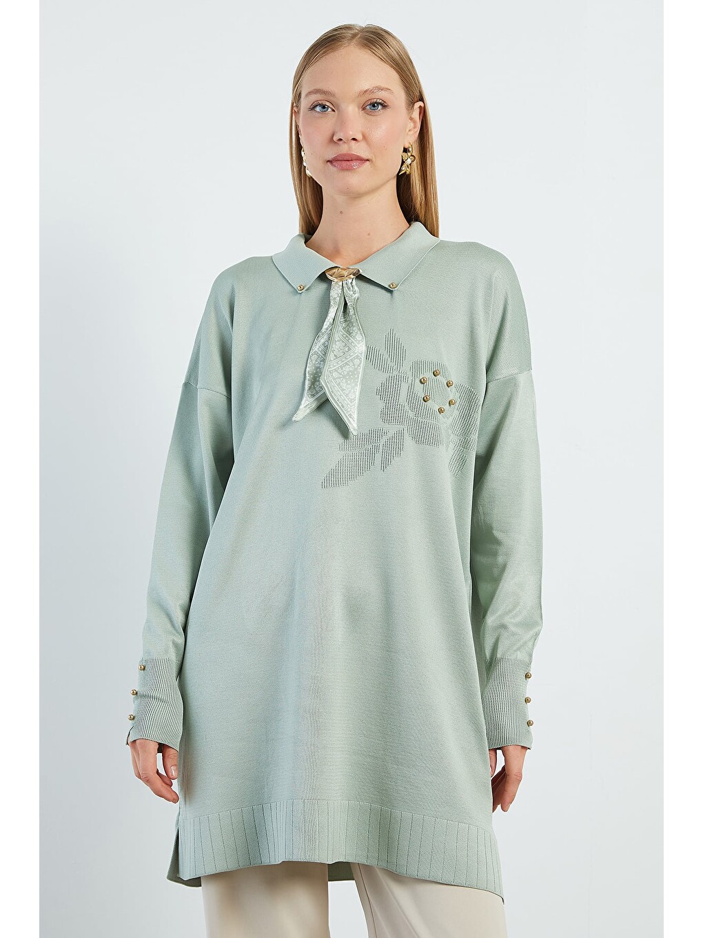 Yeşil Fullamodest Fularlı Jakarlı Triko Tunik