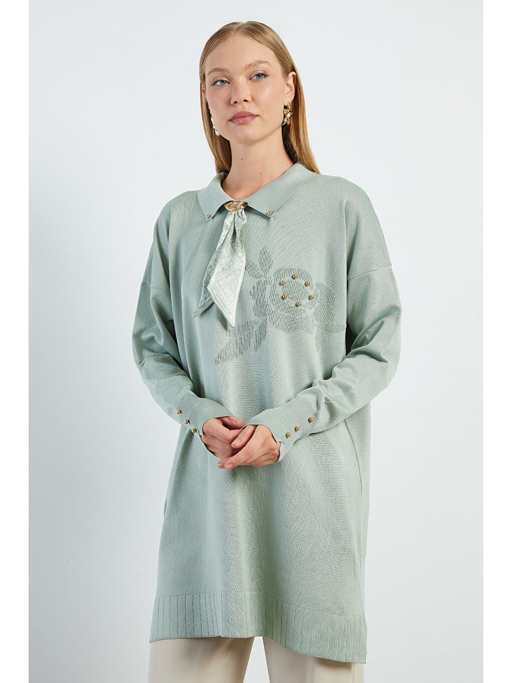 Yeşil Fullamodest Fularlı Jakarlı Triko Tunik-1
