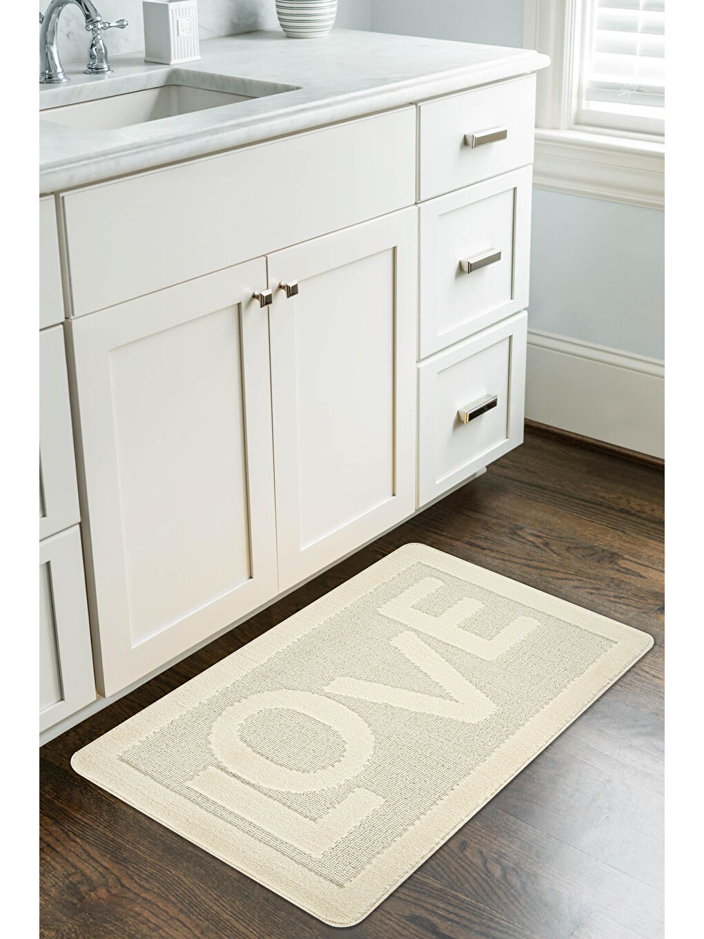 Ekru Doğal Kaymaz Taban Banyo Paspas Uzun Ömürlü Yumuşak Su Emici Yazılı Paspas Love-Krem