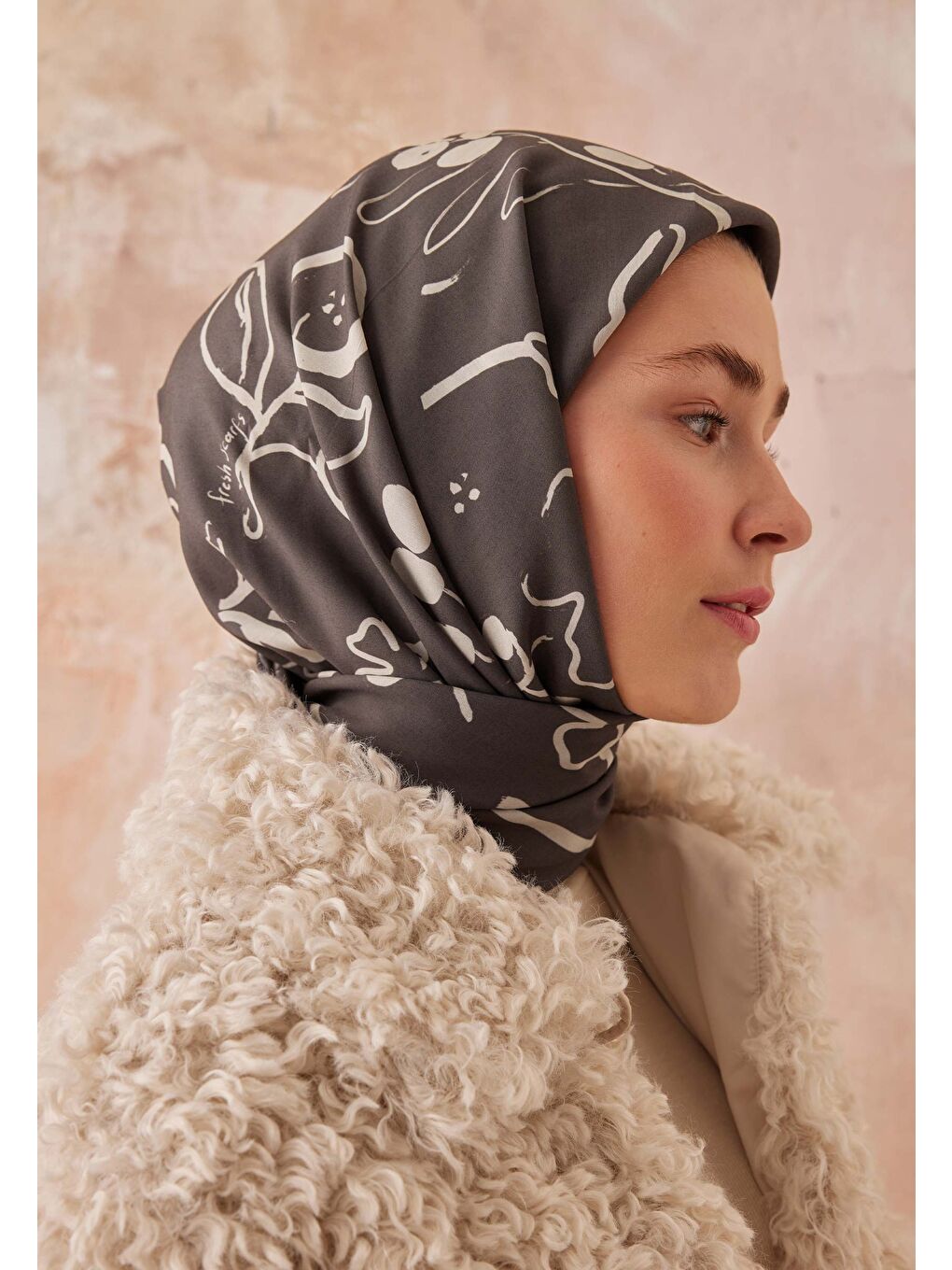 Kahverengi Luna Desen Pamuk İpek Eşarp Acı Kahve-1