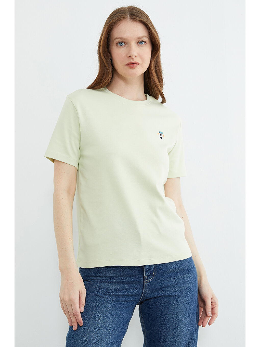 Yeşil Köpek Nakışlı Bisiklet Yaka Tişört-1