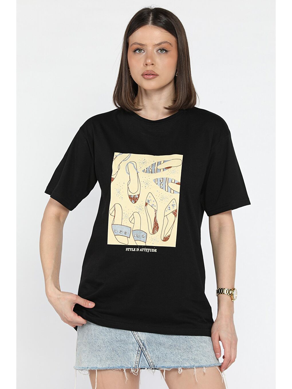 Siyah Kadın Bisiklet Yaka Taş İşlemeli Baskılı Kadın Tişört