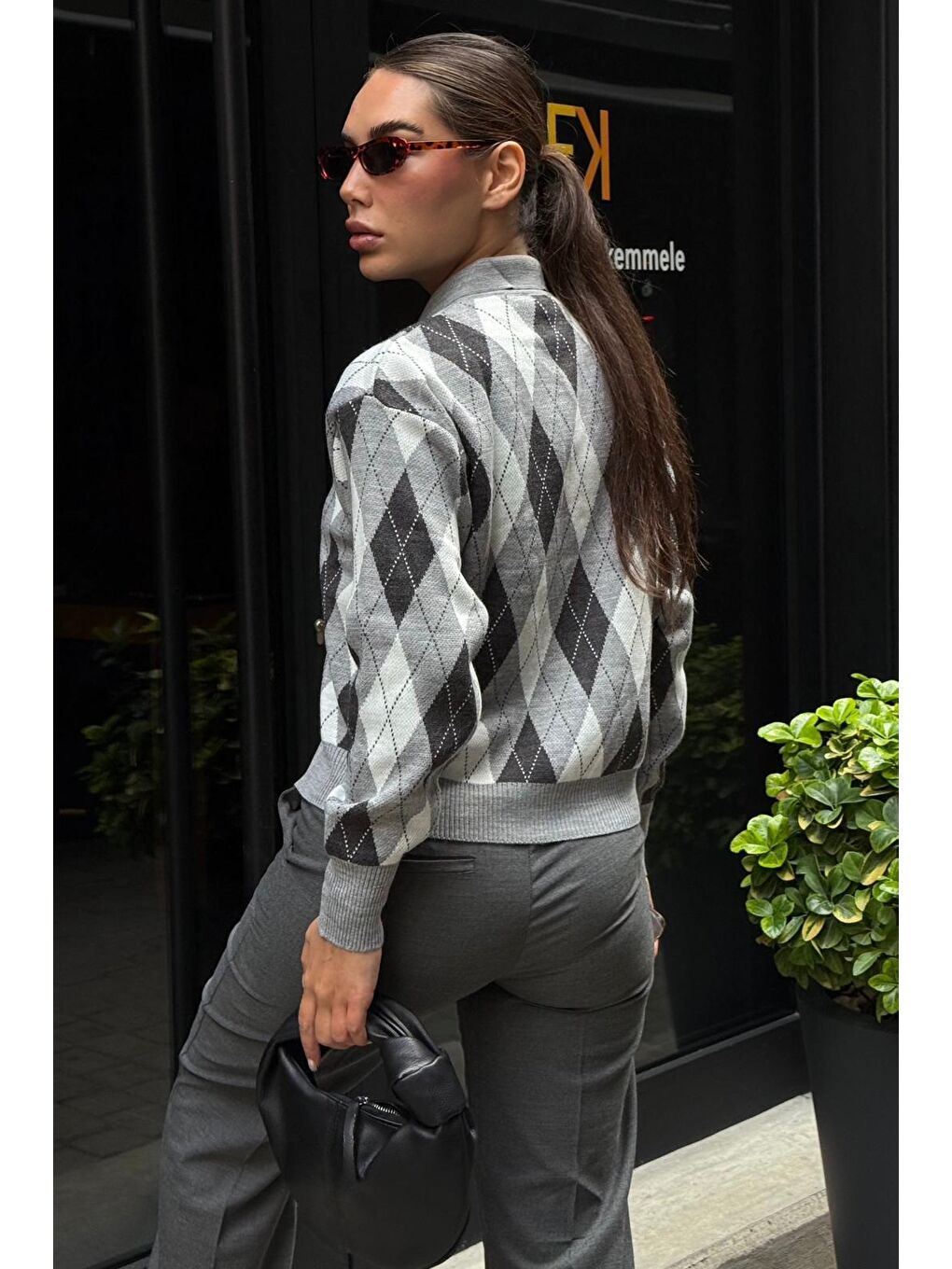 Gri Baklava Desenli Polo Yaka Kadın Hırka Mg2478-5