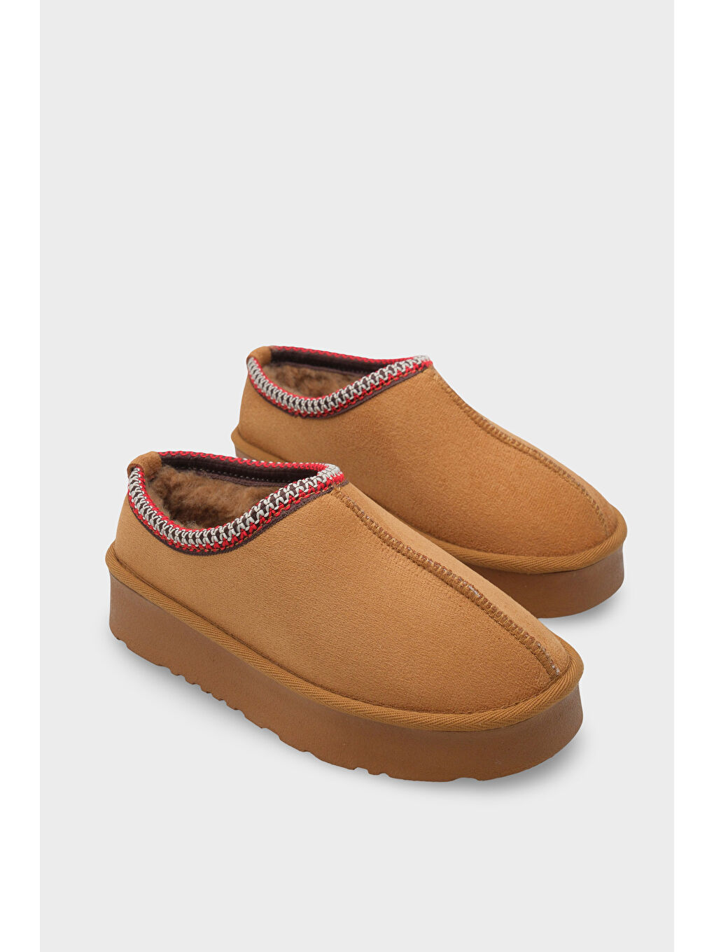 Kahverengi Carroll Kalın Tabanlı Yuvarlak Burunlu Kürklü Kadın Kapalı Terlik