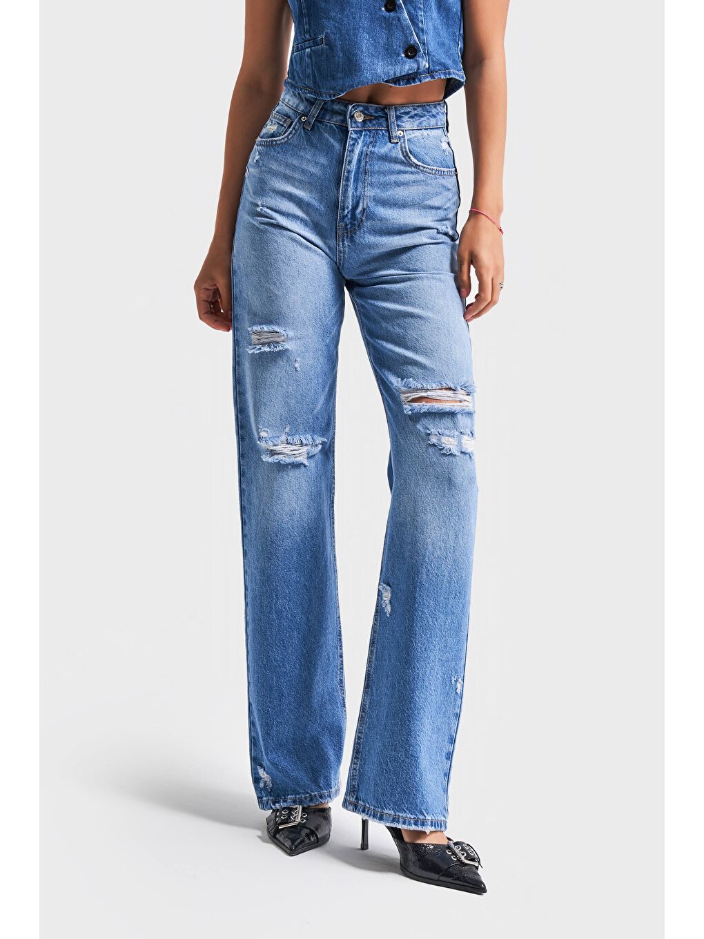 Kadın Mavi Renk 10s5-4 Straight Fit Yırtık Lazer Detaylı %100 Pamuk Yüksek Bel Denim Jean
