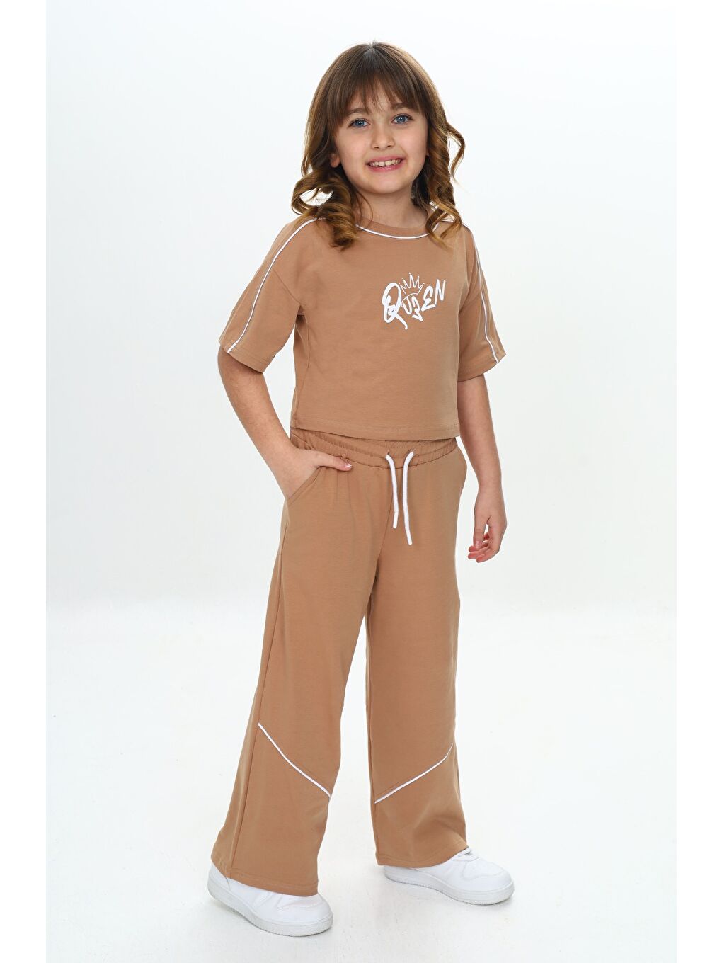 Kahverengi Kız Çocuk Queen Baskılı Crop Eşofman Takım-2