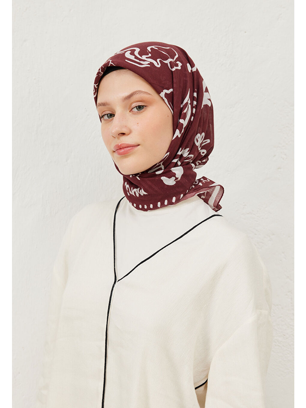 Summer Vibes Desen Pamuk Vual Eşarp Bordo-3