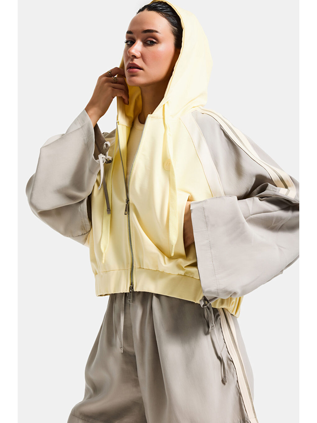 Kadın Gri Sarı s6-108 Oversize Şerit Detaylı Kapüşonlu Özel Tasarım Fermuarlı Sweatshirt