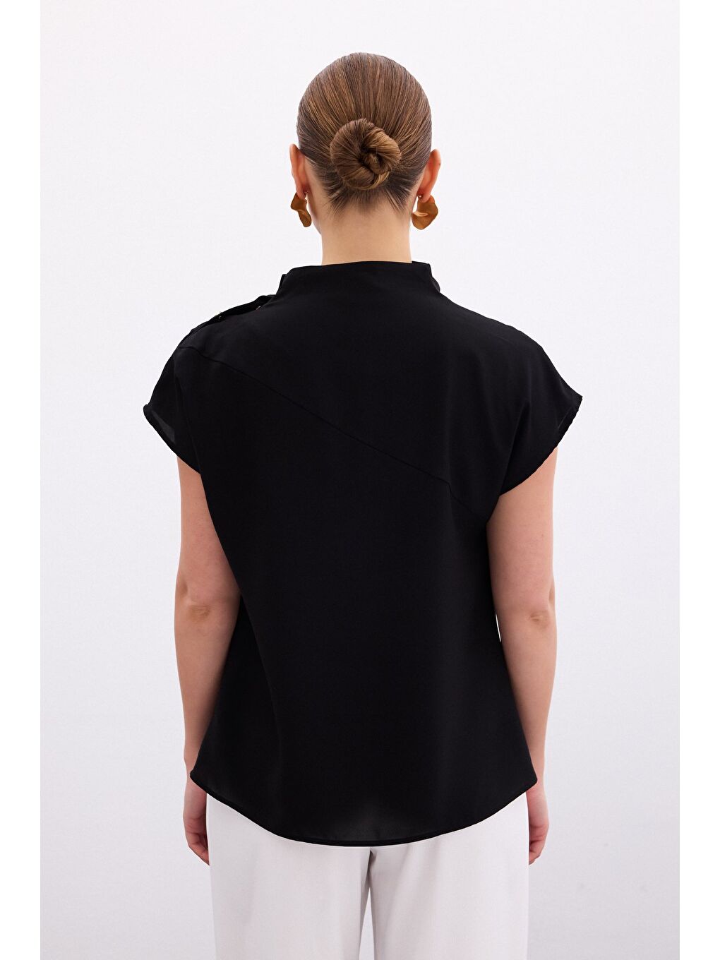 Tek Omuz Çıtçıtlı Bluz - Siyah-6