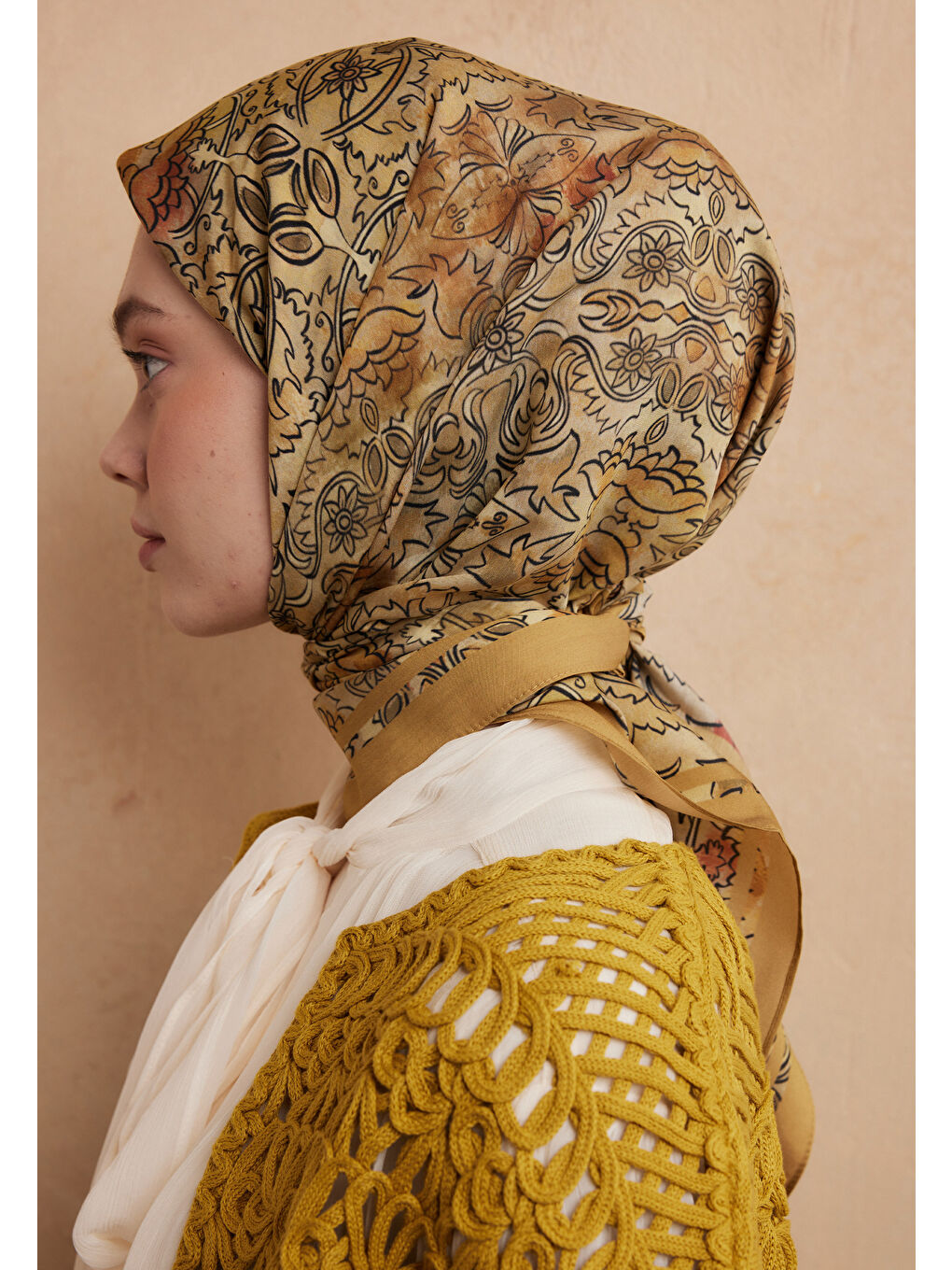 Hesperıa Desen Pamuk İpek Eşarp Antik Sarı-2