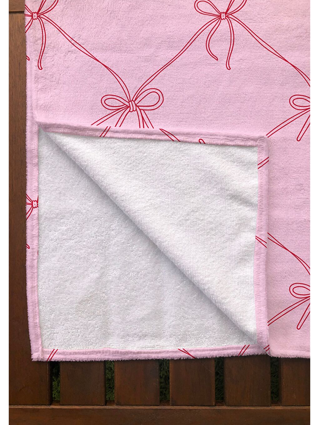 Karışık Renkli Fiyonk Desenli Havlu 75x150 cm   Plaj   Banyo Kullanımına Uygun   Hızlı Kuruyan Yumuşak Kumaş-1