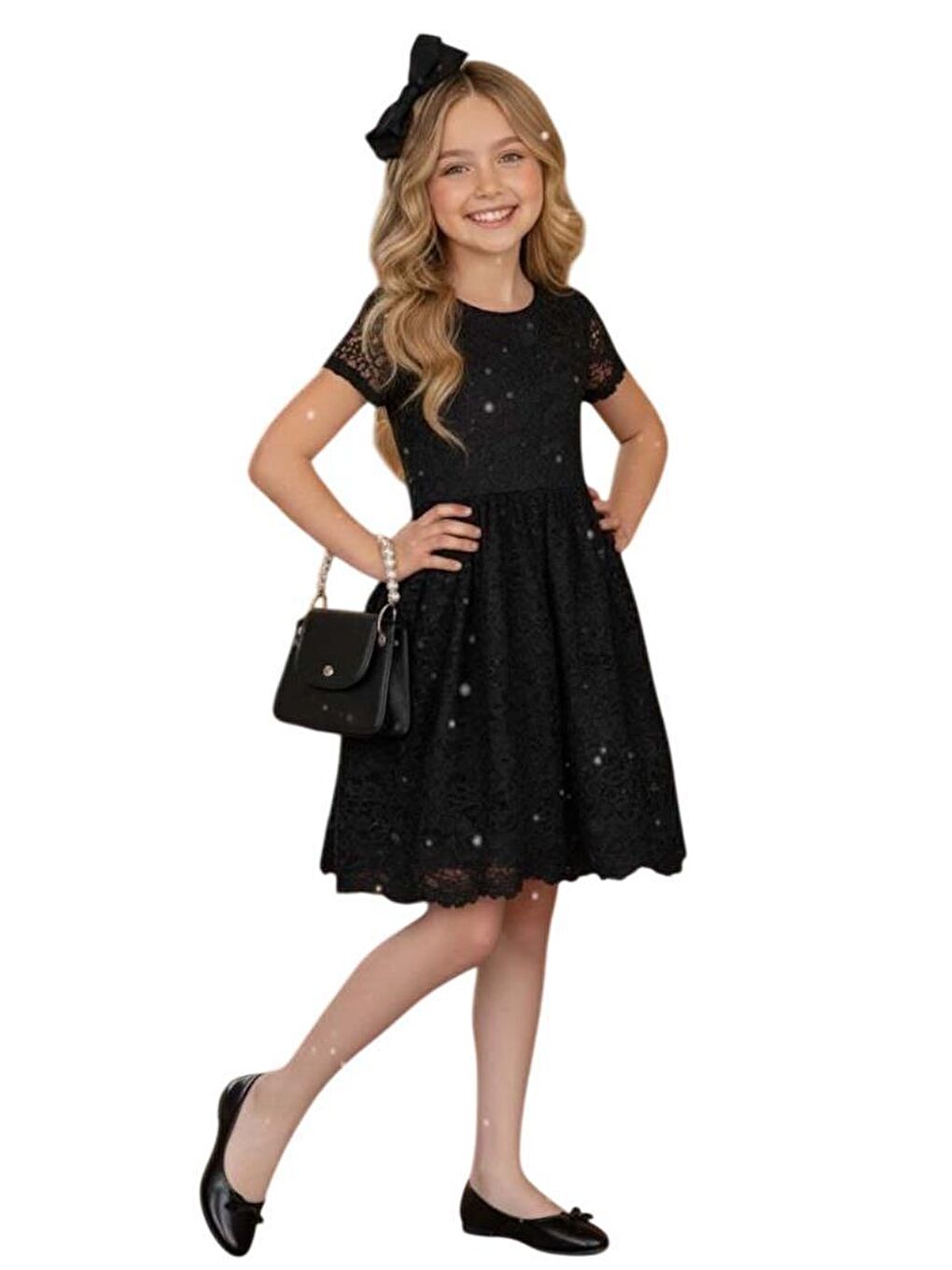 Kız Çocuk Üzeri Dantel İşlemeli İçi Astarlı Simli Siyah Abiye-1
