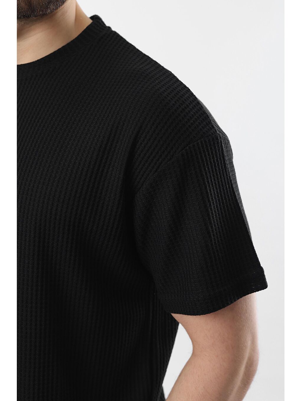 Siyah Bisiklet Yaka Erkek Tişört E7127-1