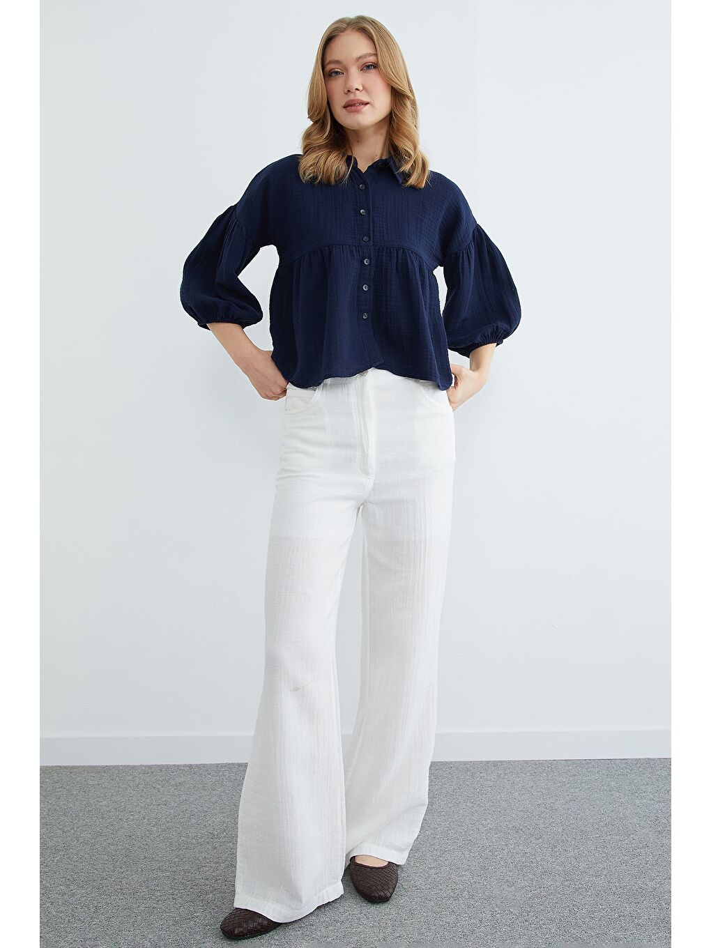 Lacivert Balon Kol Salaş Müslin Kumaş Gömlek-2