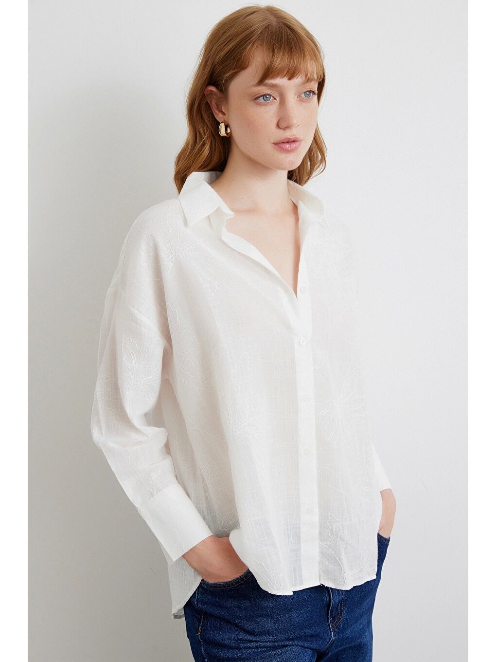 Nakış Detaylı Gömlek Beyaz-2