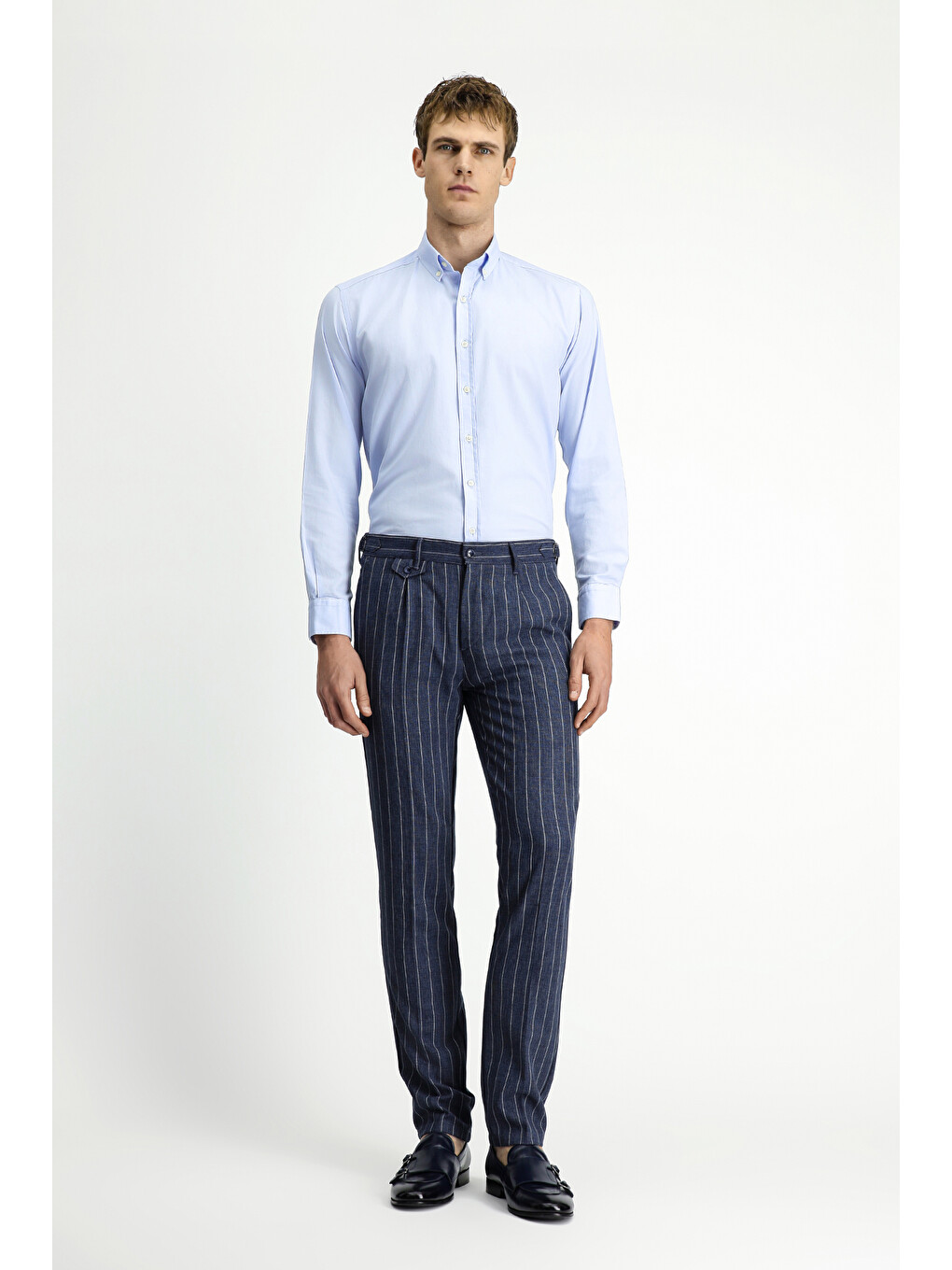 Lacivert Slim Fit Dar Kesim Keten Karışımlı Çizgili Tokalı Klasik Kumaş Pantolon