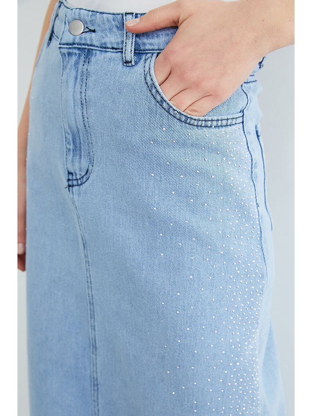 Mavi Taş Detaylı Cepli Jean Etek-1