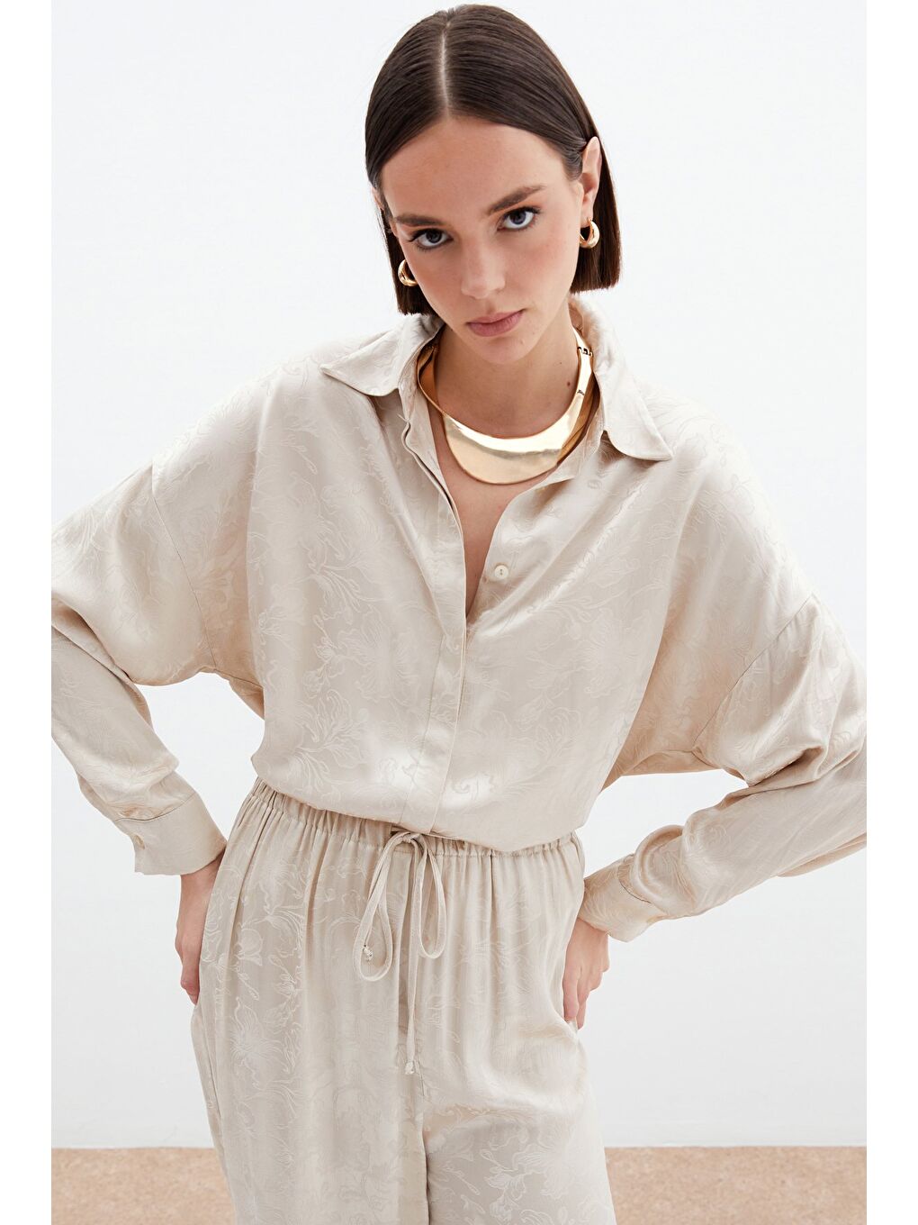 Jakarlı Saten Gömlek - Bej-3