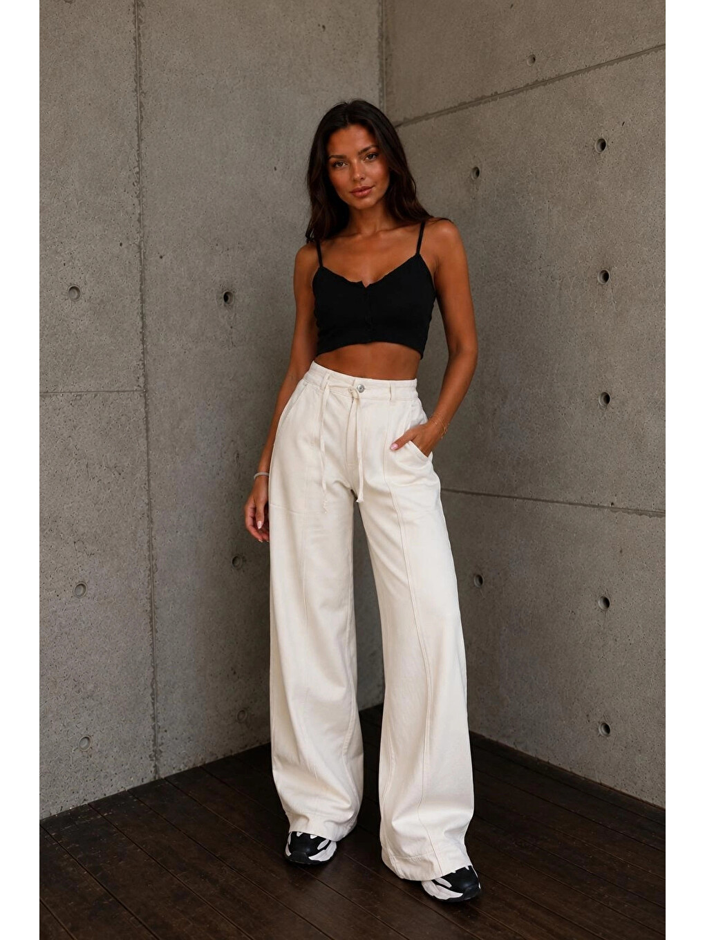 Kadın Ekru Kuşaklı Gabardin Pantolon 26444