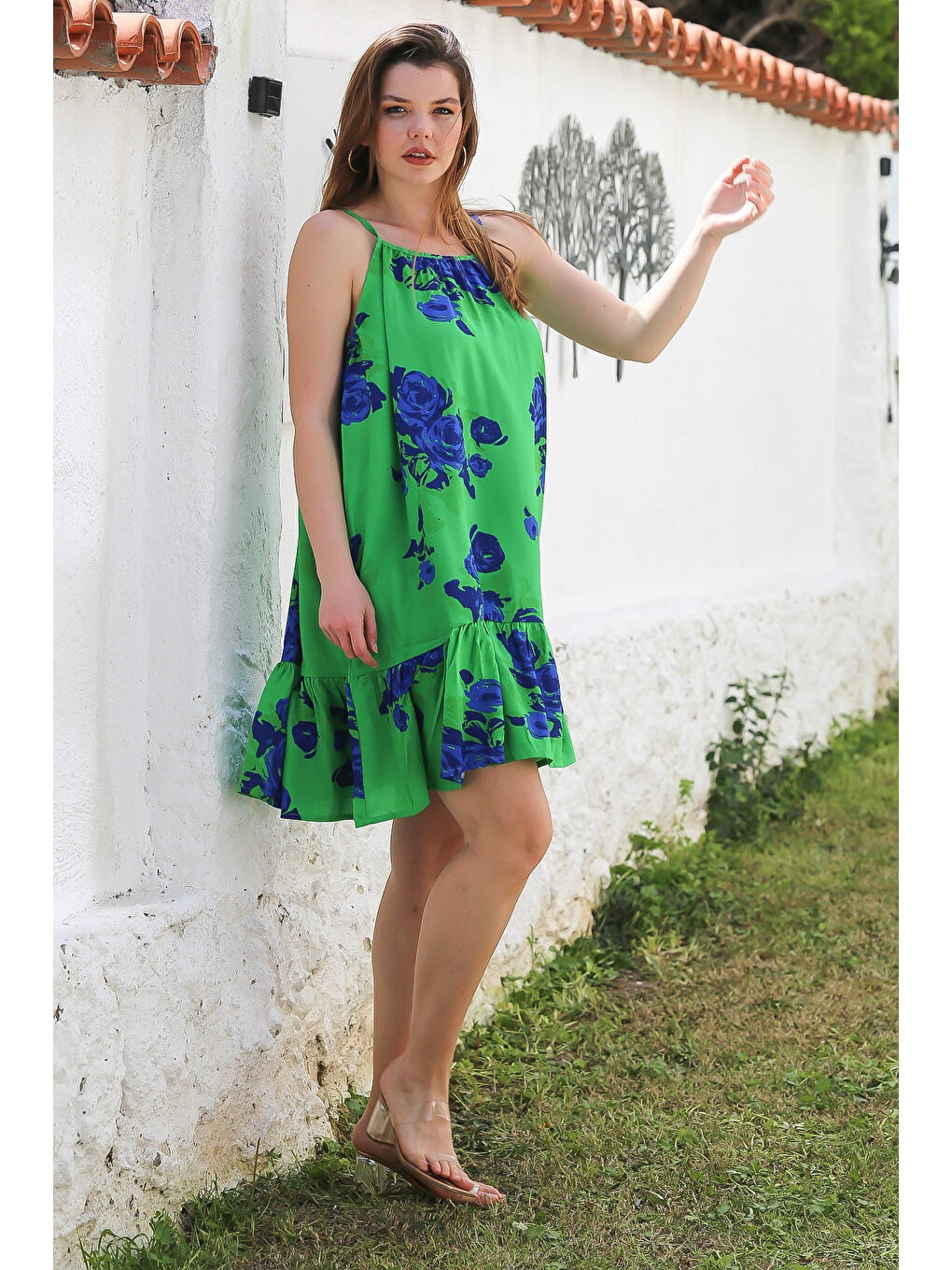 Yeşil Eteği Fırfırlı Ayarlanabilir Askılı Allover Baskılı Casual Viskon Dokuma Elbise 105 66-2