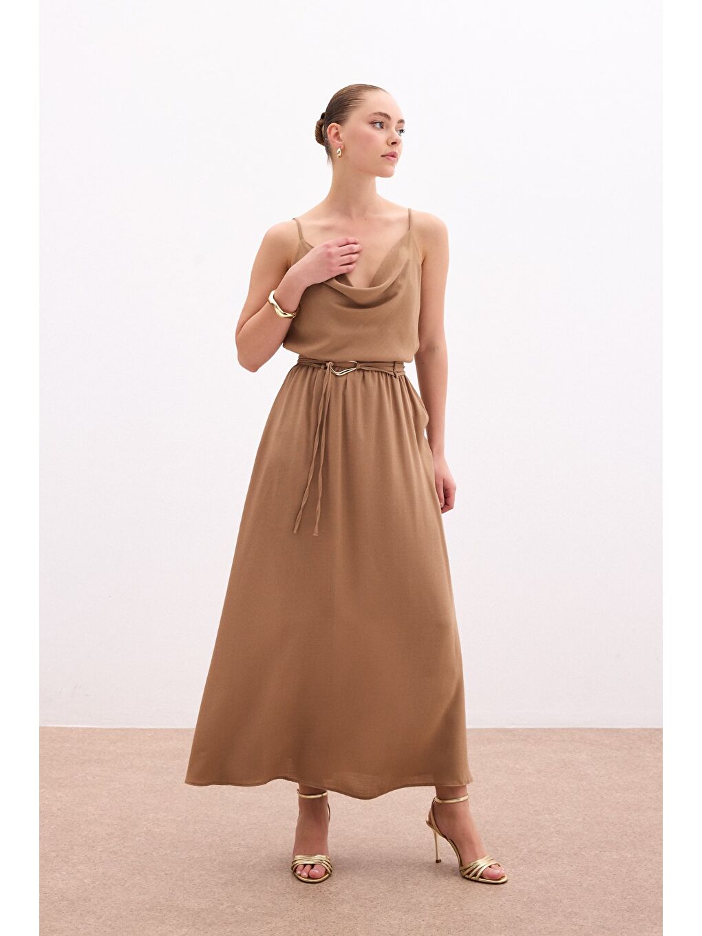 Bej Kemerli Uzun Etek - Vizon