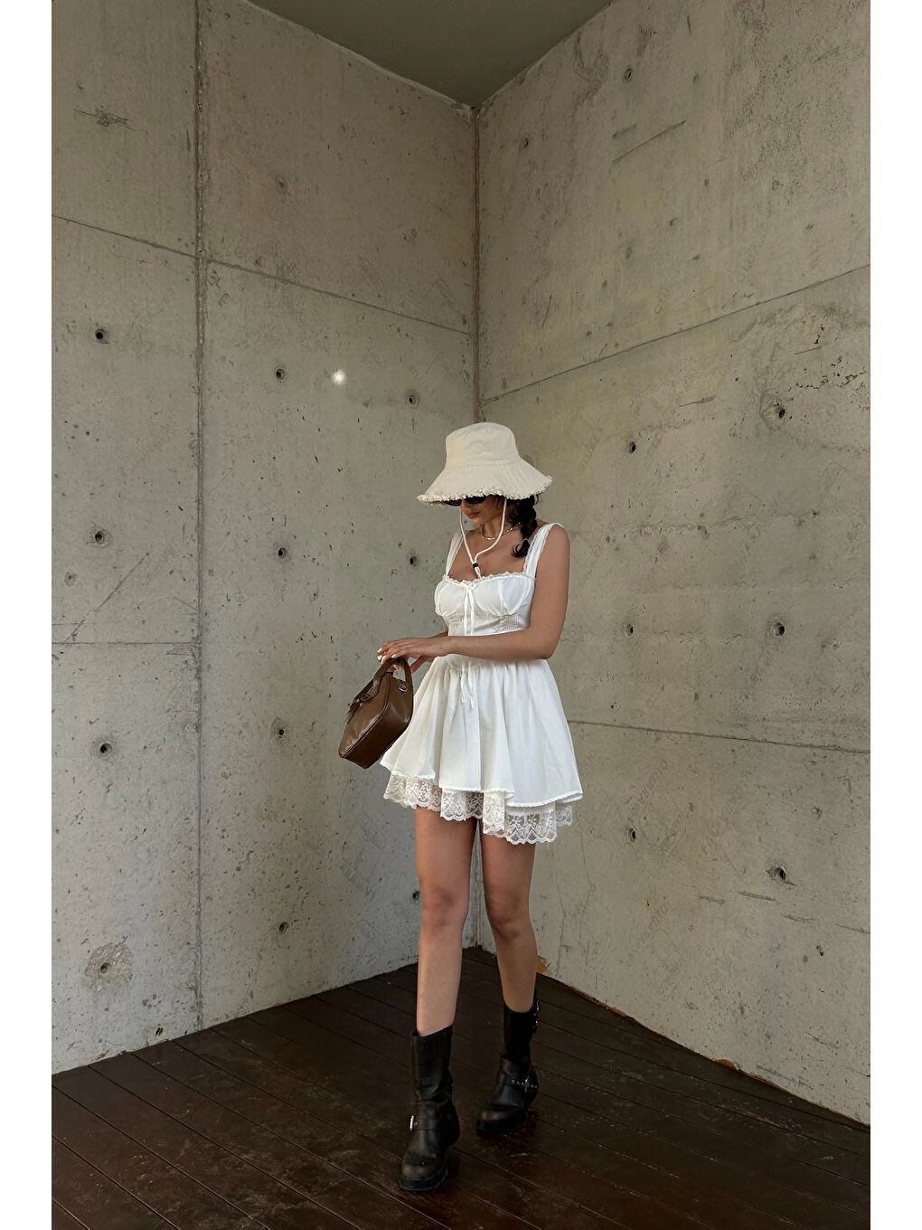 Kadın Beyaz Askılı Dantel Detay Elbise 1041-2293-4