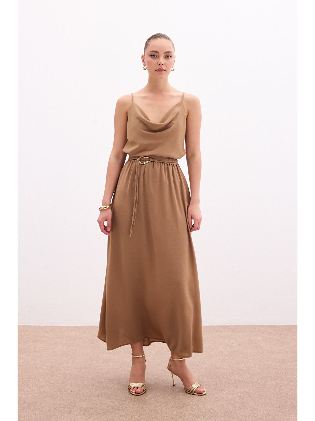 Bej Kemerli Uzun Etek - Vizon-1