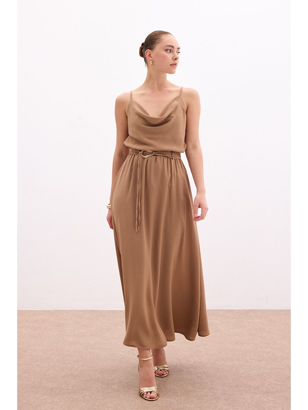 Bej Kemerli Uzun Etek - Vizon-2