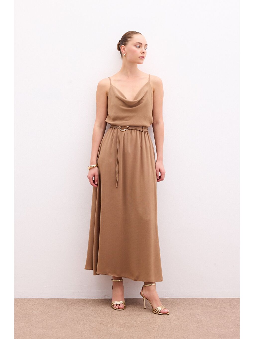 Bej Kemerli Uzun Etek - Vizon-3