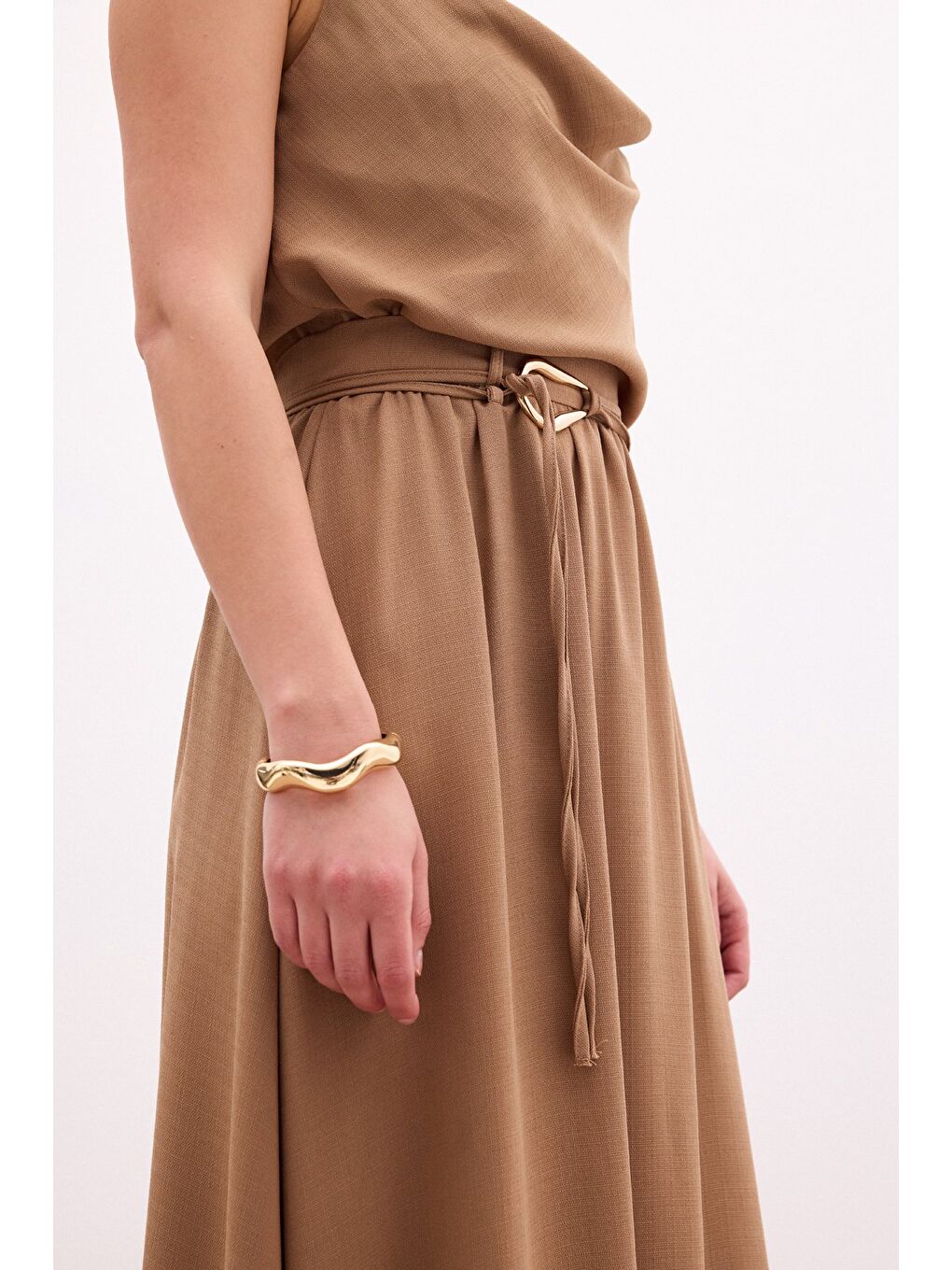 Bej Kemerli Uzun Etek - Vizon-4