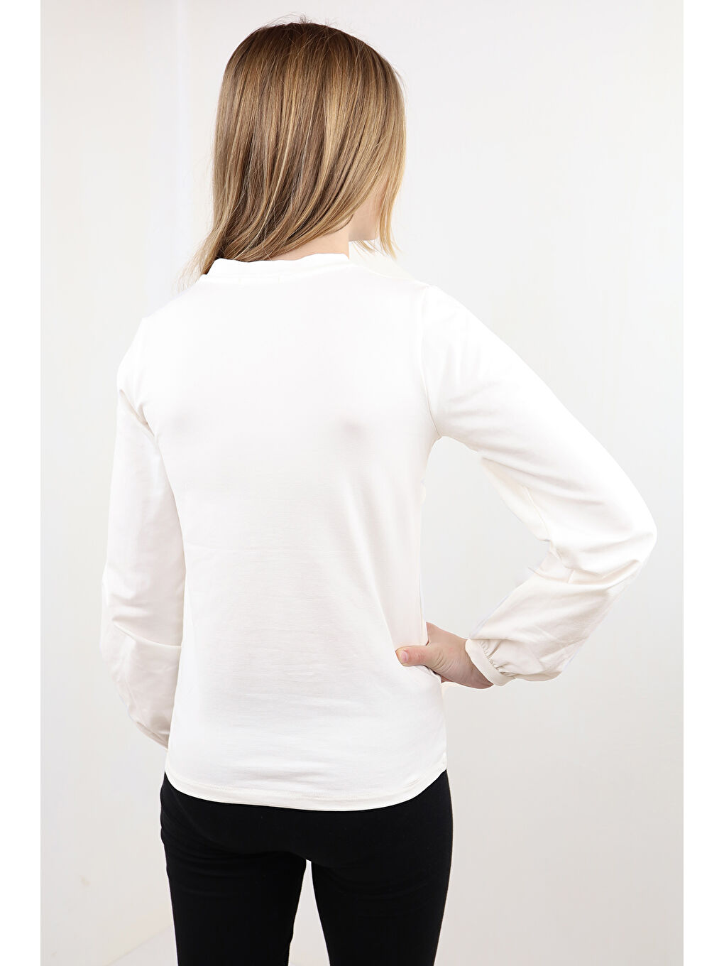 Ekru Kız Çocuk Okul Tişört-2