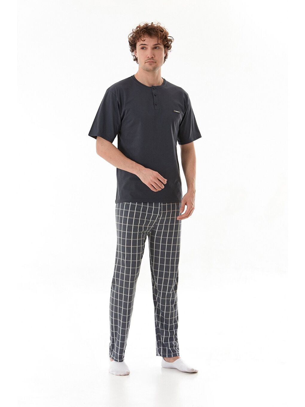 Gri Ekose Desenli %100 Pamuk Pijama Takımı