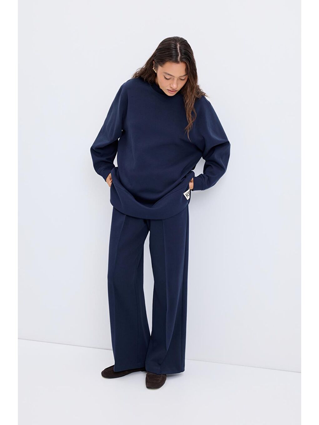 Oversize Yandan Yırtmaçlı Sweatshirt Lacivert-4