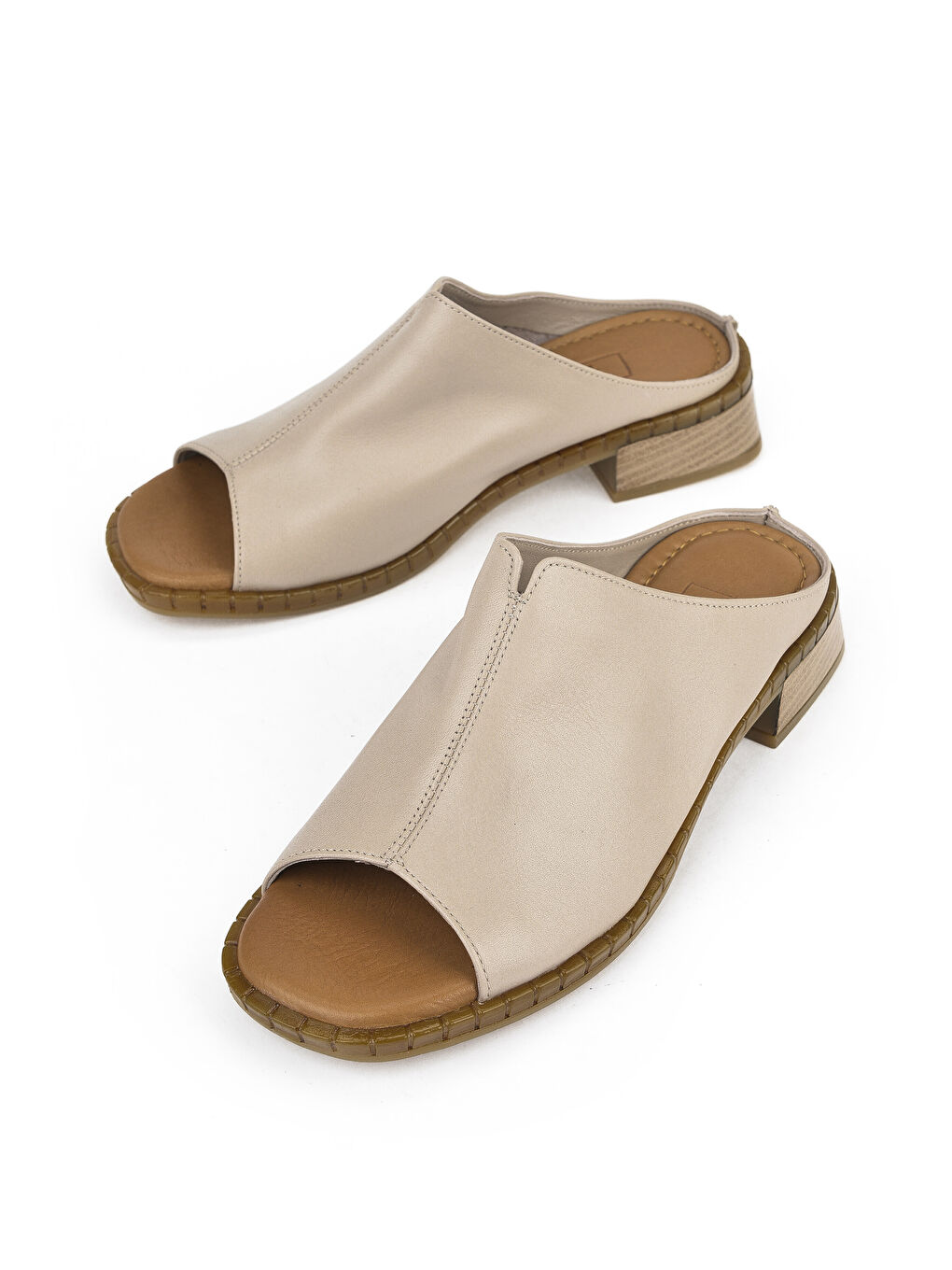 Bej Kadın Hakiki Deri Topuklu Terlik 1511047Z022 Vizon-4