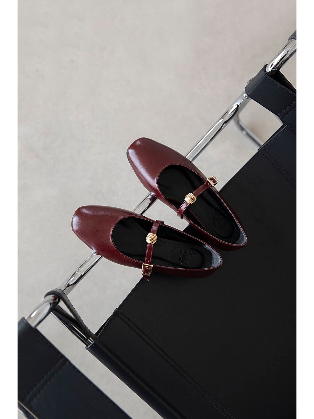 Libon Kadın Toka Detay Kırışık Deri Babet Bordo-2