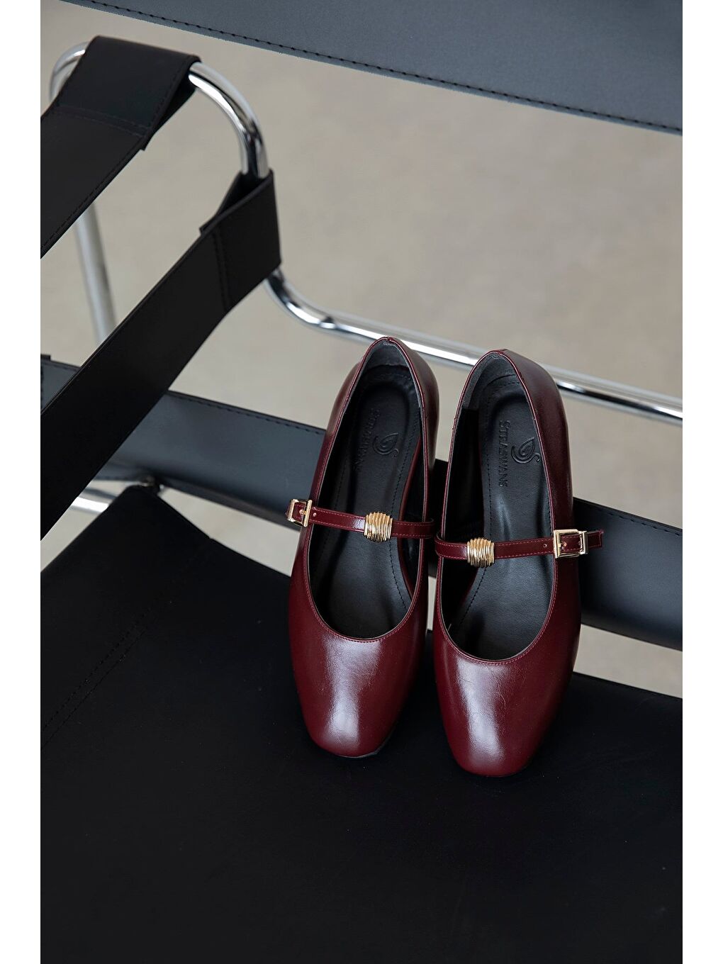 Libon Kadın Toka Detay Kırışık Deri Babet Bordo-3