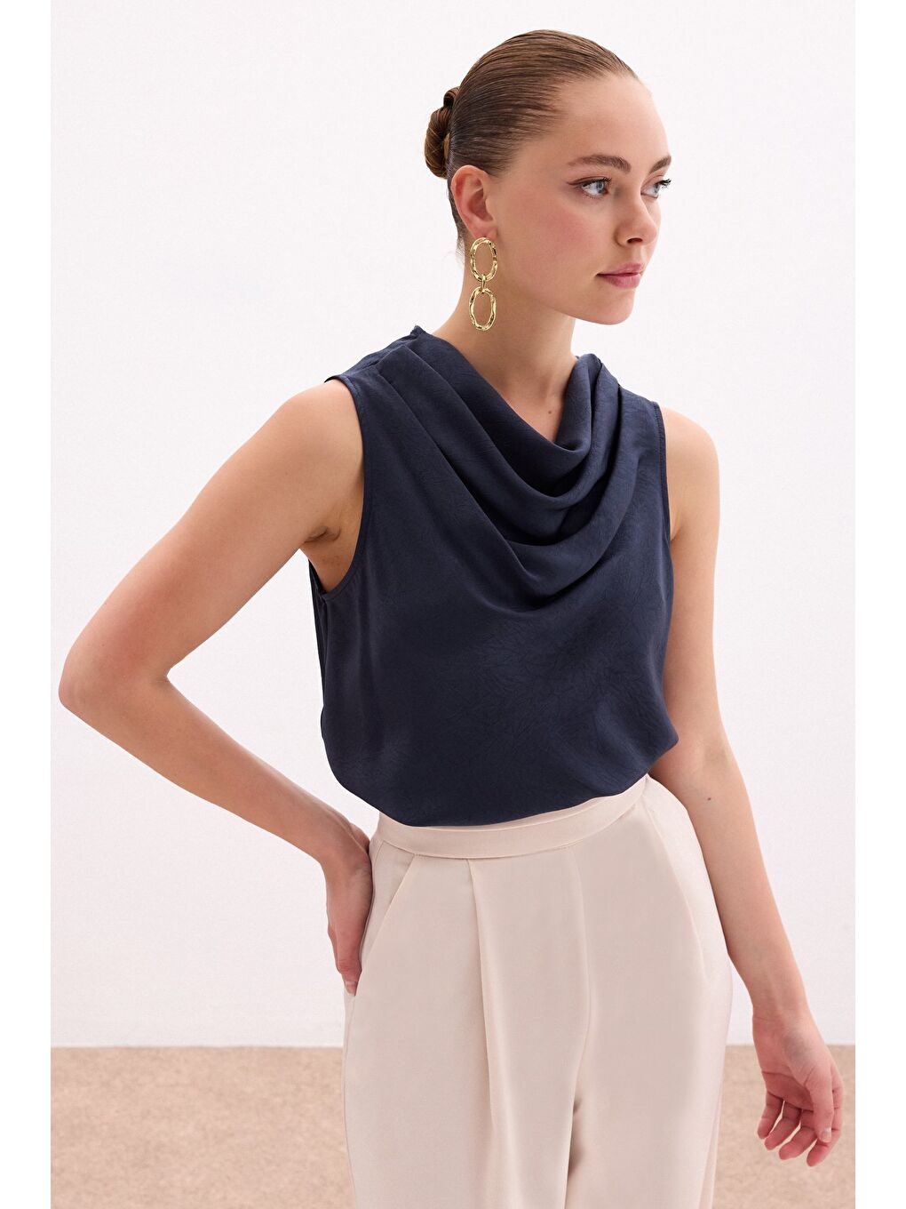 Degaje Yaka Saten Bluz - Lacivert-1