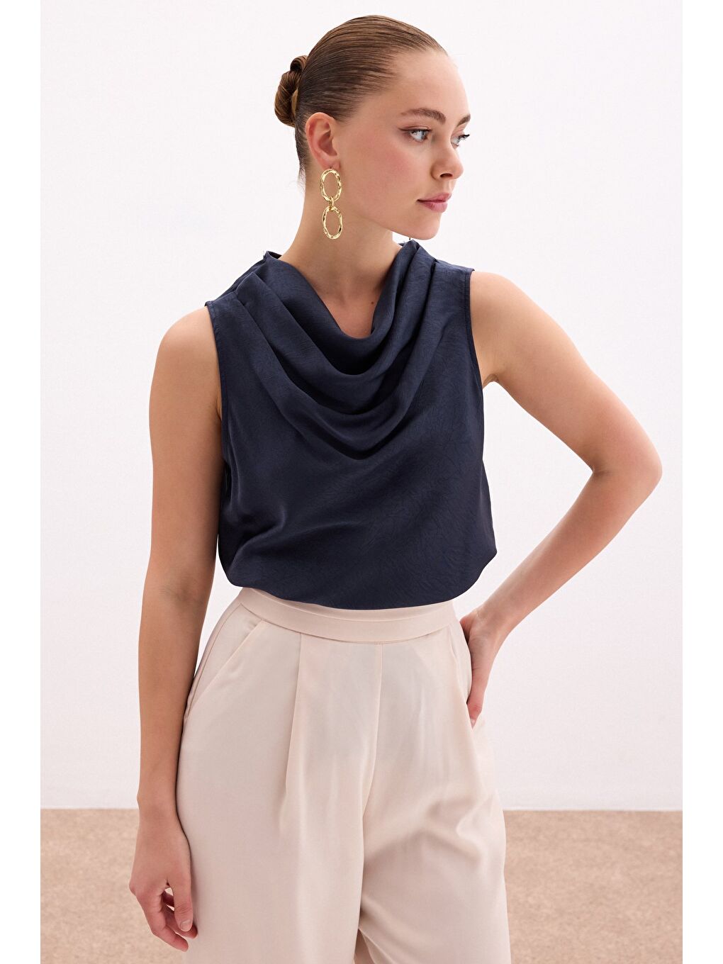 Degaje Yaka Saten Bluz - Lacivert-2